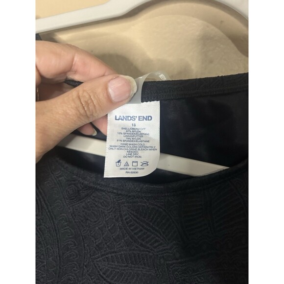 Lands' End Women's High Neck Modest Tankini Top UPF 50 Size 18 Black Paisley - Picture 4 of 8